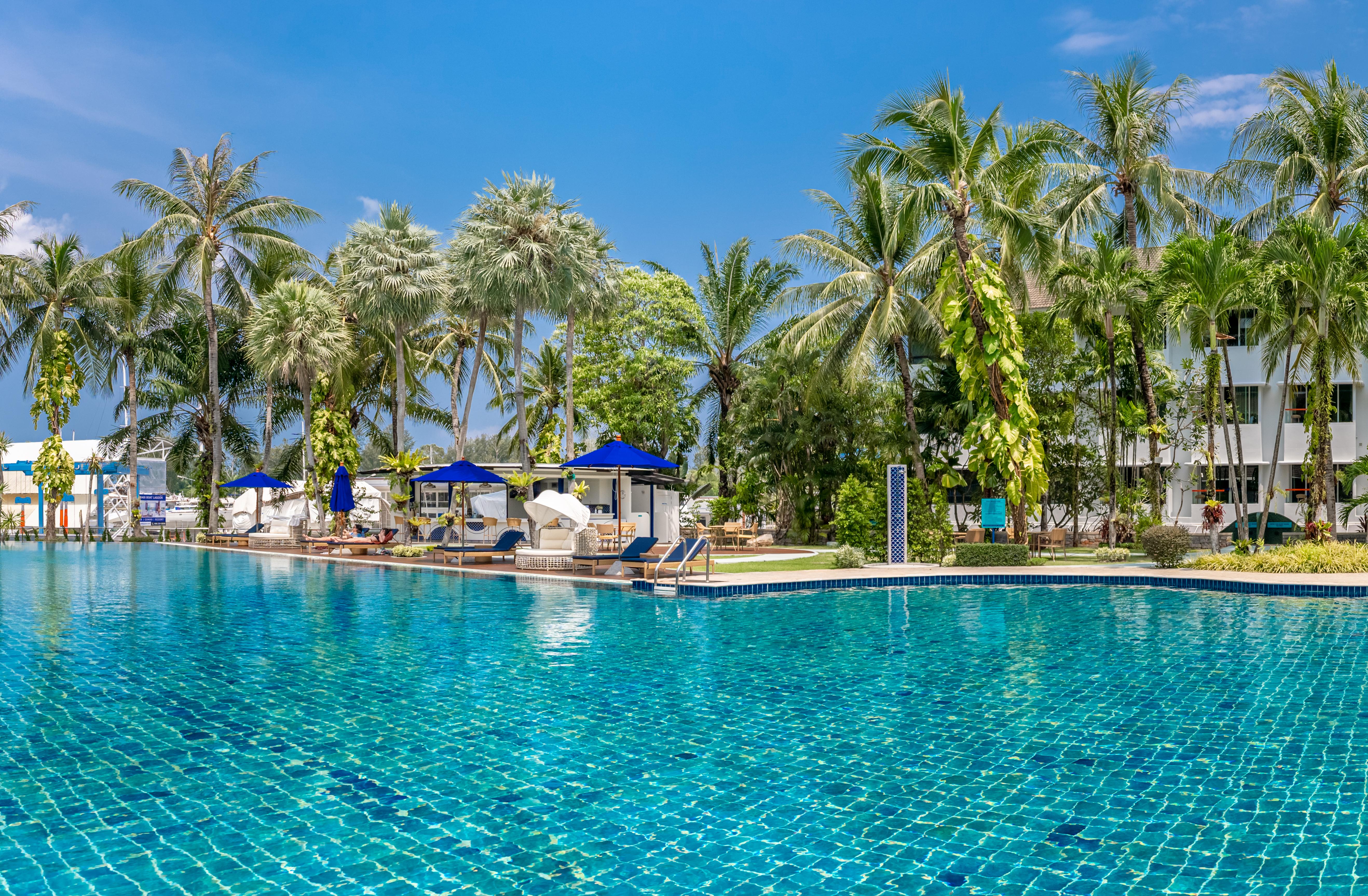 Nh Boat Lagoon Phuket Resort מראה חיצוני תמונה